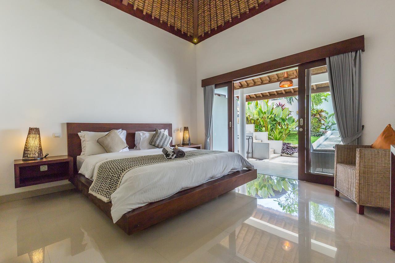 Villa Leelavadee Uluwatu Buitenkant foto