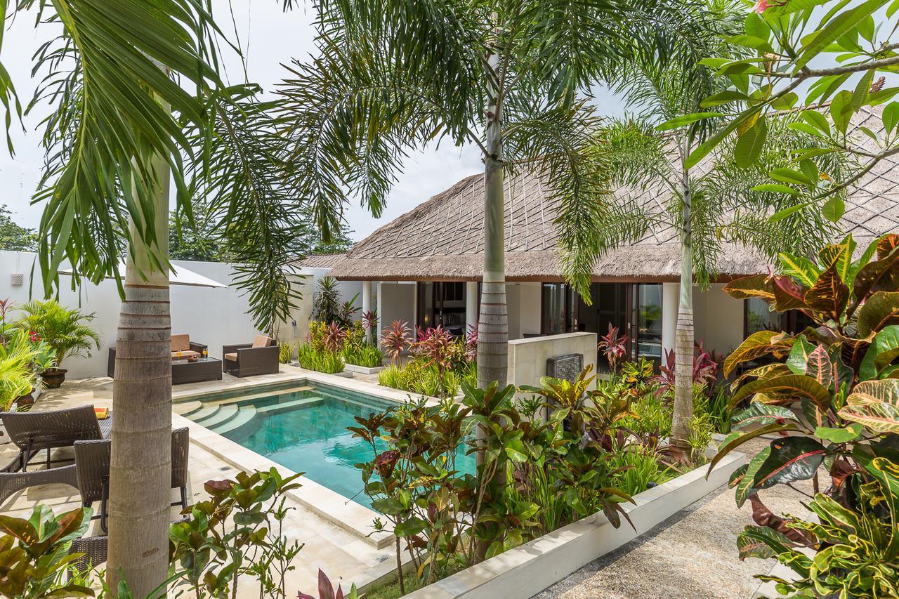 Villa Leelavadee Uluwatu Buitenkant foto
