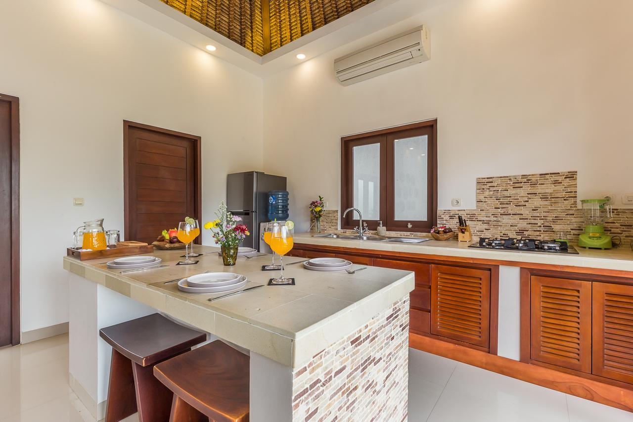 Villa Leelavadee Uluwatu Buitenkant foto