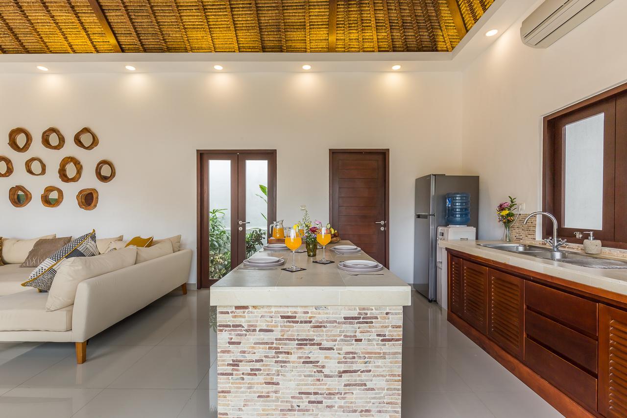 Villa Leelavadee Uluwatu Buitenkant foto
